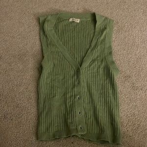 Green vest top